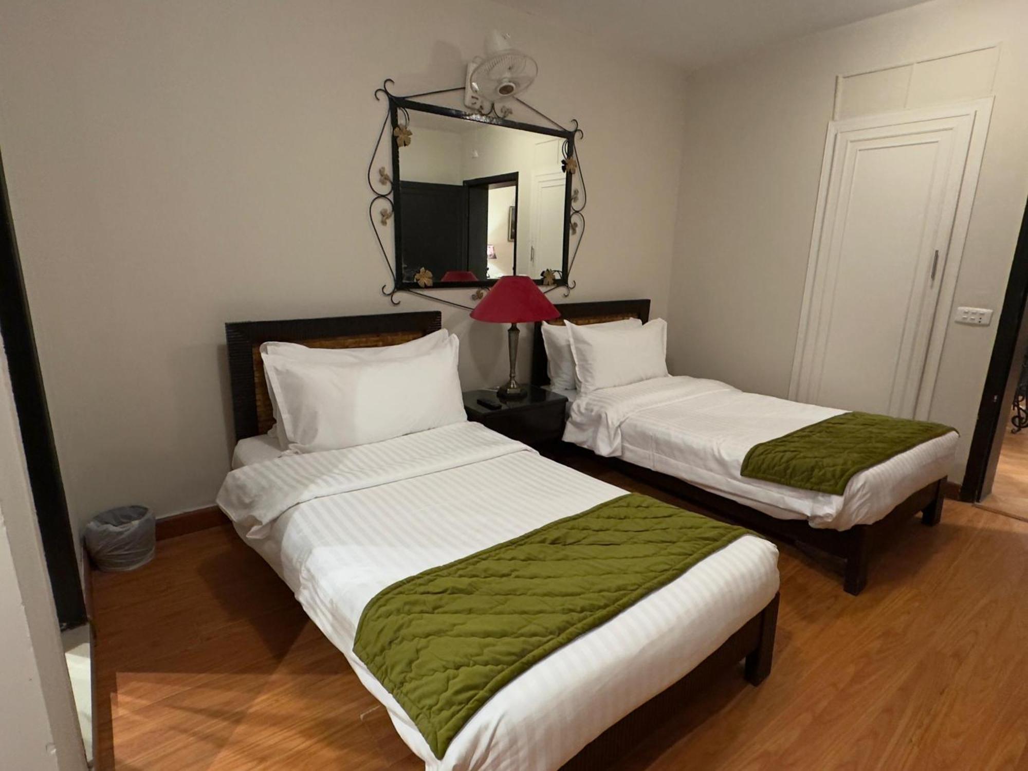Maisonette Firhill Hotel & Resort Murree Extérieur photo